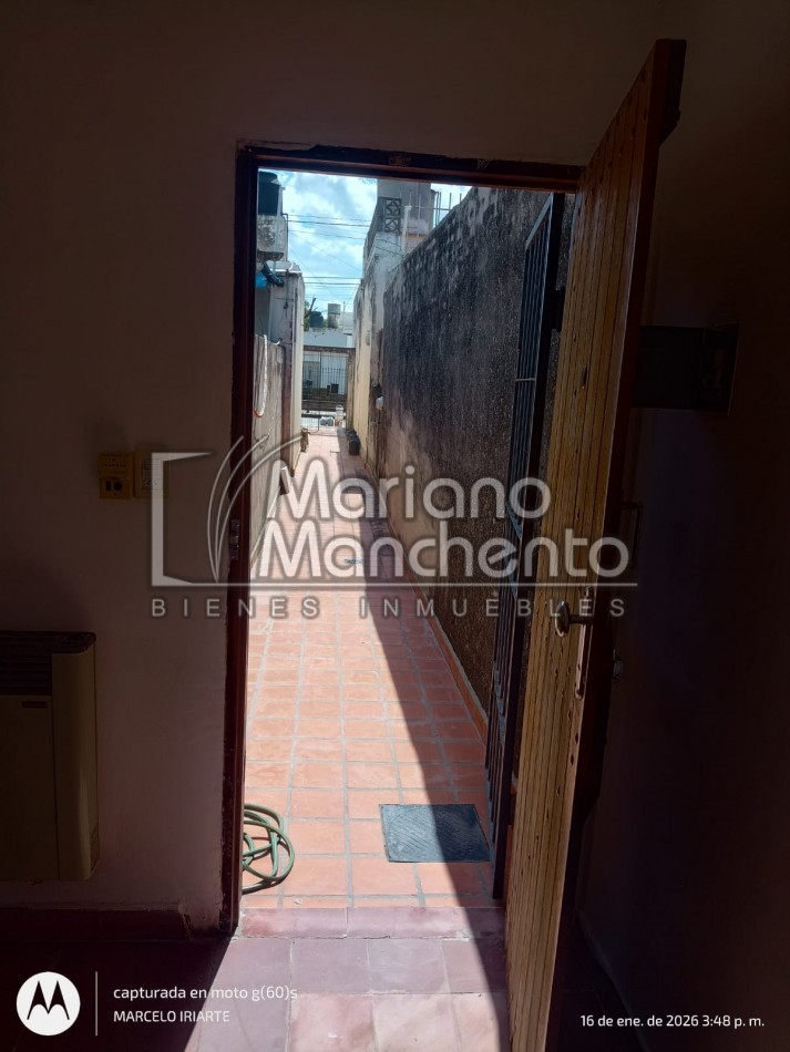 BARRIO ROSEDAL SE VENDE DEPARTAMENTO PH AMPLIO A METROS DE RUTA 20