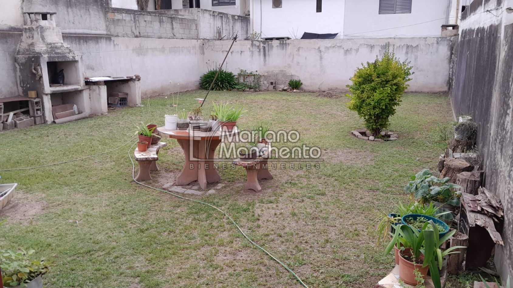 BARRIO PARQUE CAPITAL SUR- OPORTUNIDAD: casa lista para mudarte o para invertir