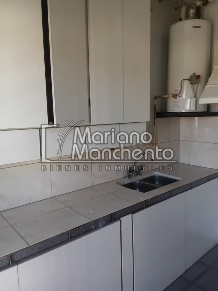 BARRIO LOS PLATANOS, DEPARTAMENTO EN PLANTA ALTA PARA ALQUILAR