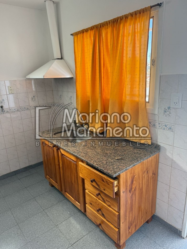 SE ALQUILA BARRIO LOS NARANJOS, DEPARTAMENTO EN PLANTA ALTA 