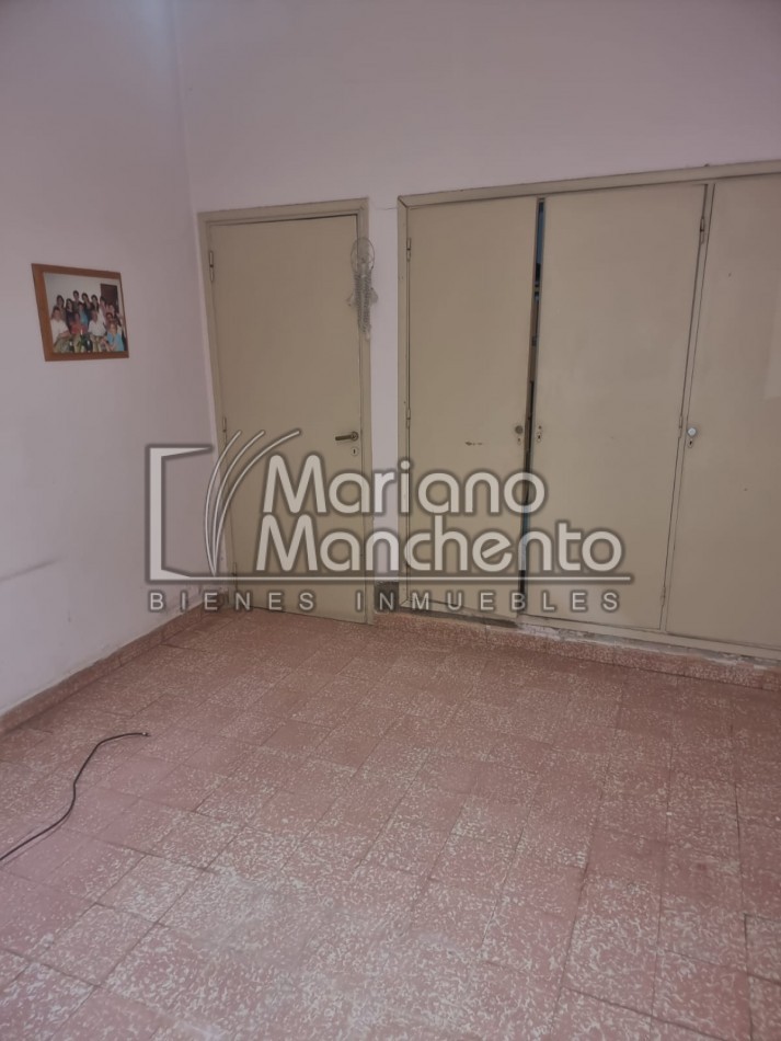 BARRIO LOS NARANJOS, CASA PARA LA VENTA 