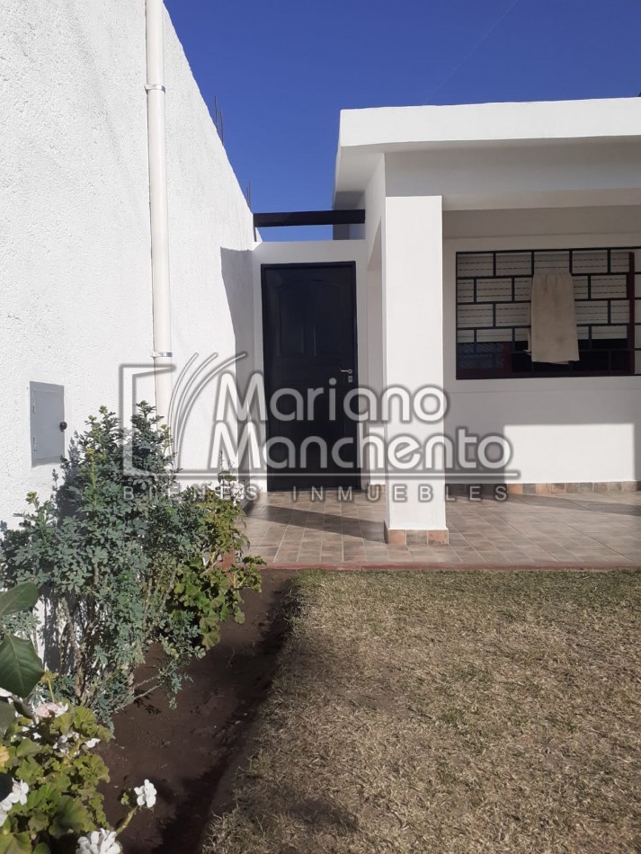 BARRIO SAN ROQUE SE VENDE CASA CON DEPARTAMENTO, IDEAL PARA VIVIENDA Y RENTA