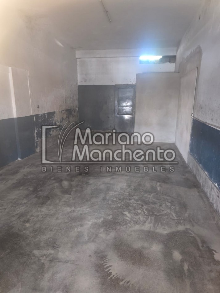 BARRIO SAN ROQUE, SE ALQUILA LOCAL COMERCIAL DE 200 METROS