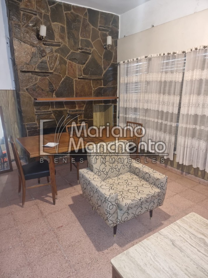 BARRIO LOS NARANJOS, CASA PARA LA VENTA 