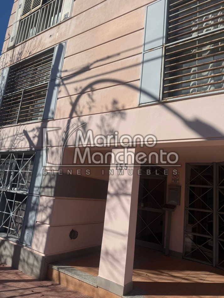 BARRIO ALBERDI, DEPARTAMENTO EN ALQUILER EN PRIMER PISO