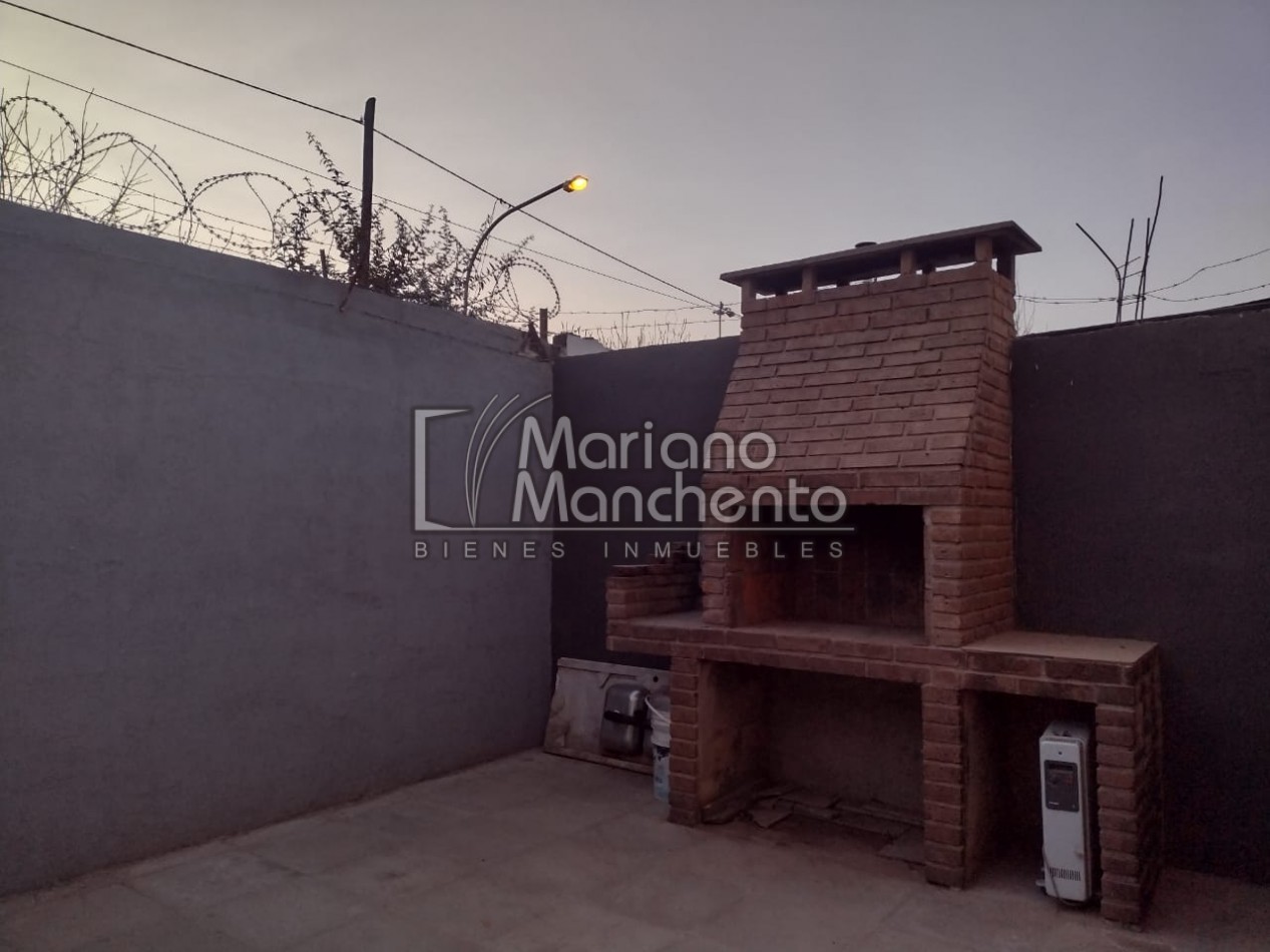 SE VENDE EXCELENTE DUPLEX EN COMPLEJO CERRADO