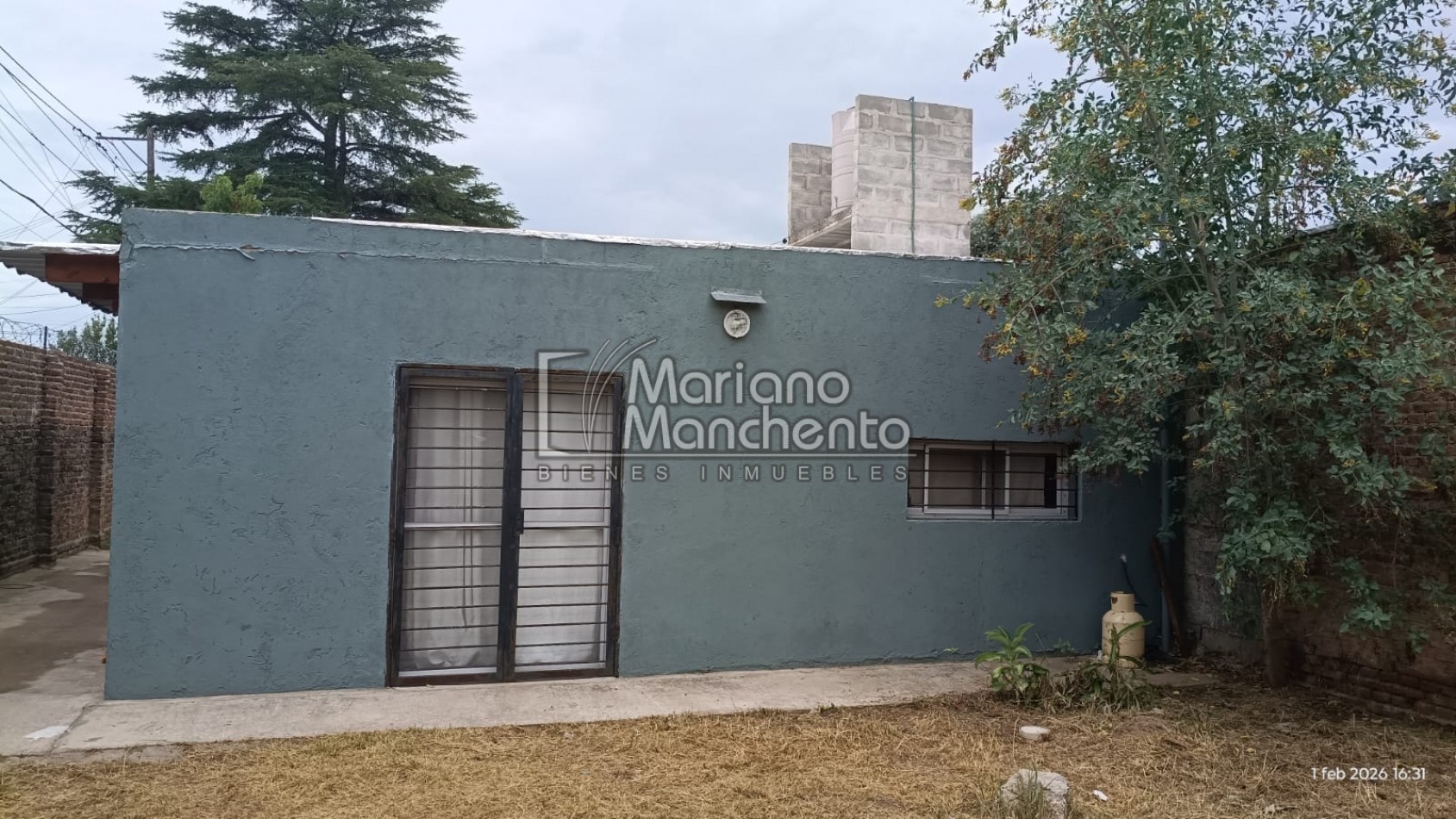 Oportunidad en Barrio Villa Adela, Casa comoda y funcional en alquiler