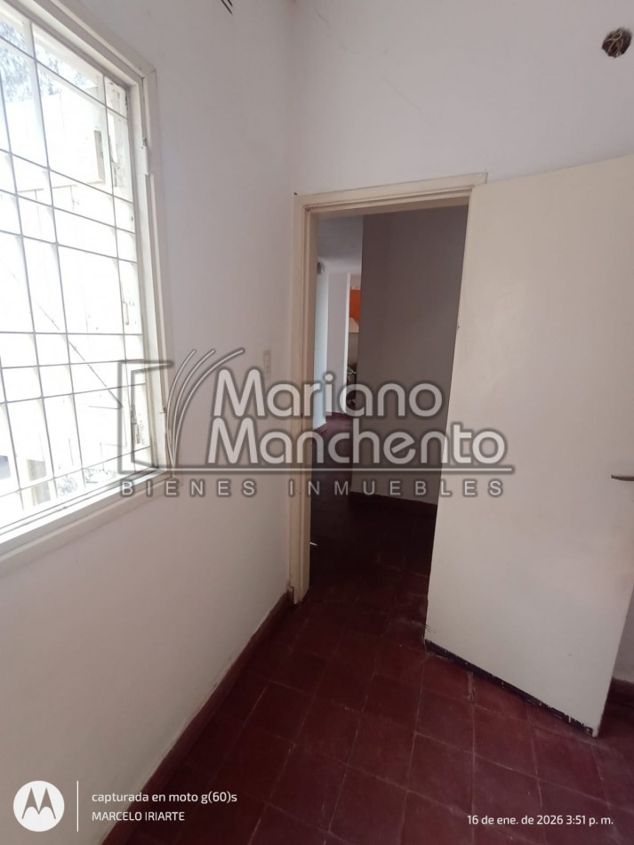 BARRIO ROSEDAL SE VENDE DEPARTAMENTO PH AMPLIO A METROS DE RUTA 20