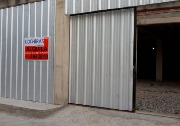 Cocheras ; Blamey Lafore 1338, San Rafael