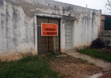 Rosedal, linda zona, vivienda a demoler o reciclar completa.- 