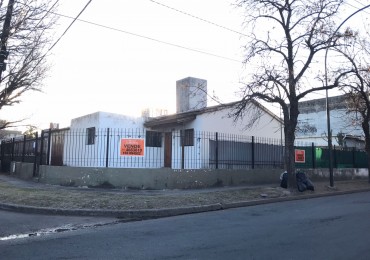 BARRIO ROSEDAL ANEXO, SE VENDE CASA CON DEPARTAMENTO 