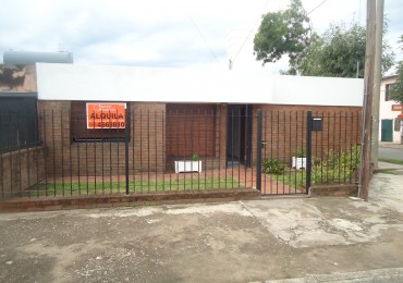 B° AMEGHINO SUR, IMPECABLE VIVIENDA ESQUINA.- ( PROXIMAMENTE) MEDIADOS DE JULIO.- 