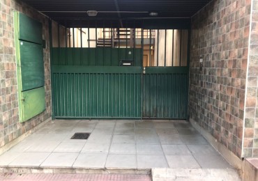 B° Maurizzi, Departamento planta alta, complejo semi cerrado.-  DEPARTAMENTO