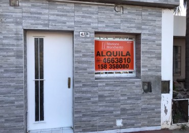 BARRIO LA MADRID, LINDA ZONA A UNA CUADRA DE SANTA ANA.- 