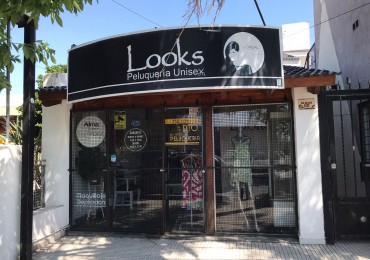 B° Avenida Hermoso local con 20 años de trayectoria en el rubro.-  FRENTE AL DINO RUTA 20