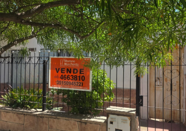 SE VENDE BARRIO SAN ROQUE, CASA MAS DEPARTAMENTO 