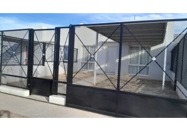 BARRIO SAN IGNACIO DE HORIZONTE, SE ALQUILA EXCELENTE PROPIEDAD