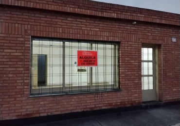 BARRIO VILLA ADELA, SE ALQUILA IMPECABLE LOCAL COMERCIAL