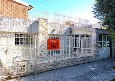 B° AVENIDA, IMPECABLE VIVIENDA ( ZONA COLEGIO JESUS MARIA) 