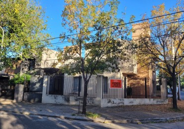 B° Parque capital, calidad y diseño, duplex nuevo detras del club.- 