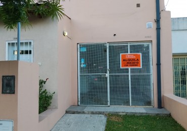 Sobre Av. Pueyrredon casi esquina Vieytes ( zona comercial) 