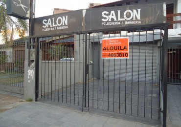 Avenida, Hermoso local sobre calle principal.- 