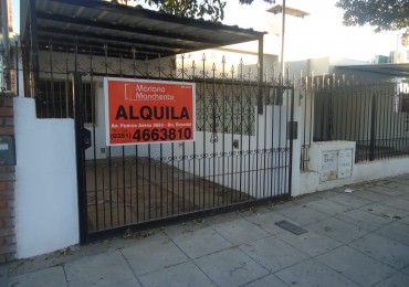 Bo El trebol, excelente departamento, externo con cochera.- 