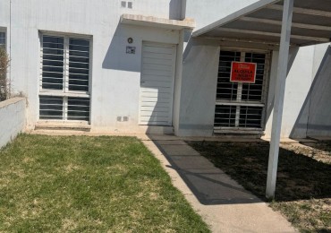 BARRIO UNIVERSITARIO DE HORIZONTE II, SE ALQUILA VIVIENDA